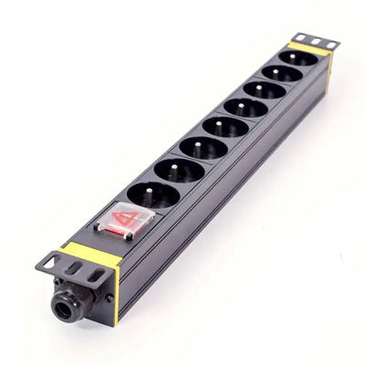 Kundengebundener 8 Möglichkeit PDU-Gestell-Berg-Sockel mit hohem Flamme Retardancy-Material